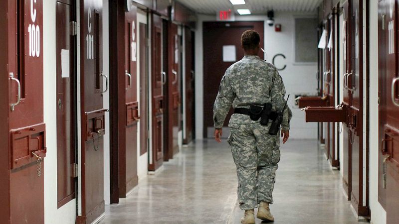 Radio 5 Actualidad - La prisión de Guantánamo en Cuba seguirá funcionando - Escuchar ahora