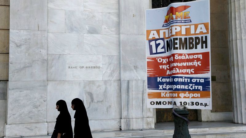 Radio 5 Actualidad - Grecia vive su primera huelga general bajo el mandato de Tsipras - Escuchar ahora