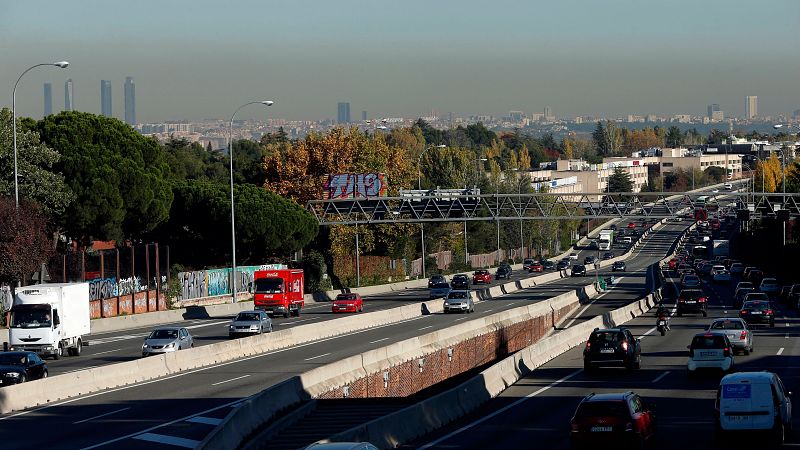 Boletines RNE - Madrid activa la segunda fase del protocolo contra la contaminación - Escuchar ahora