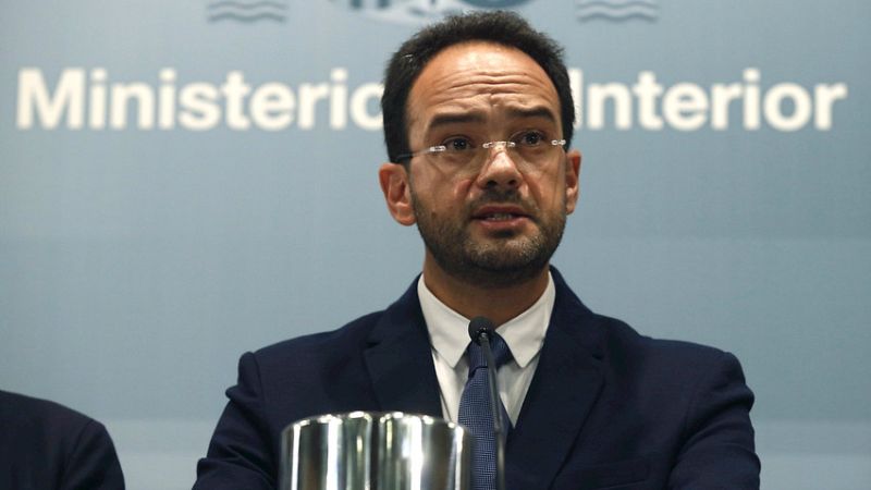 Las mañanas de RNE - Antonio Hernando: "Todas las fuerzas políticas se deben sumar al pacto antiyihadista, la unidad es esencial para derrotar al terrorismo" - Escuchar ahora