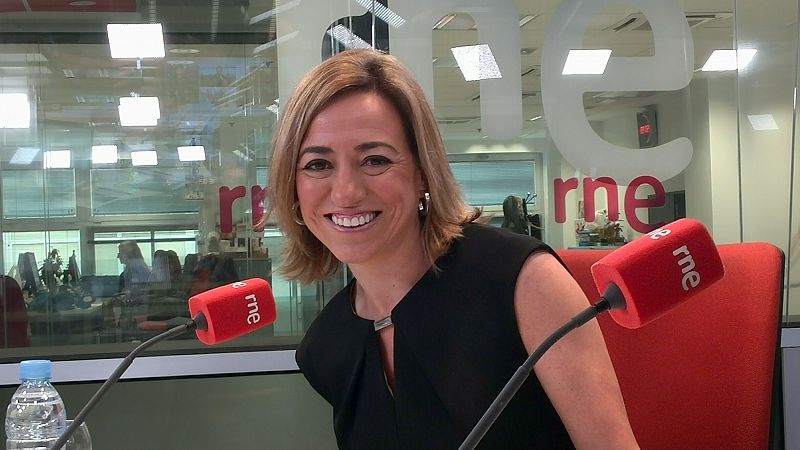 Las mañanas de RNE - Carme Chacón acusa a Artur Mas de poner en ridículo a Cataluña - Escuchar ahora