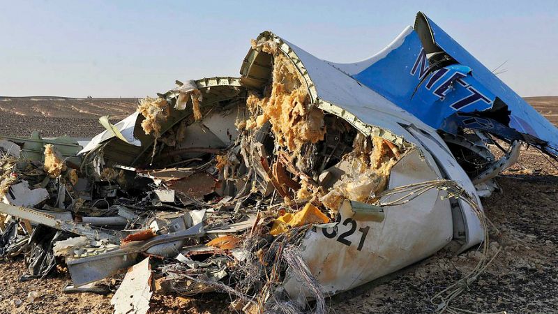 Boletines RNE - El avión que se estrelló el pasado 31 de octubre en el Sinaí fue objeto de un ataque terrorista - Escuchar ahora