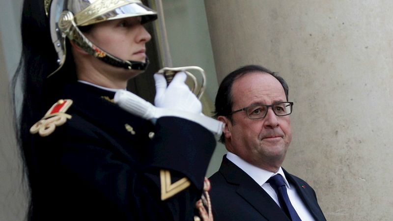 Boletines RNE - Francia invoca por primera vez la claúsula de solidaridad en materia de defensa colectiva - Escuchar ahora