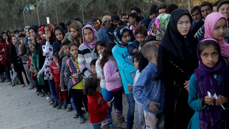 Radio 5 Actualidad - ACNUR pide a Europa que no se demonice a los refugiados tras los atentados de París - Escuchar ahora