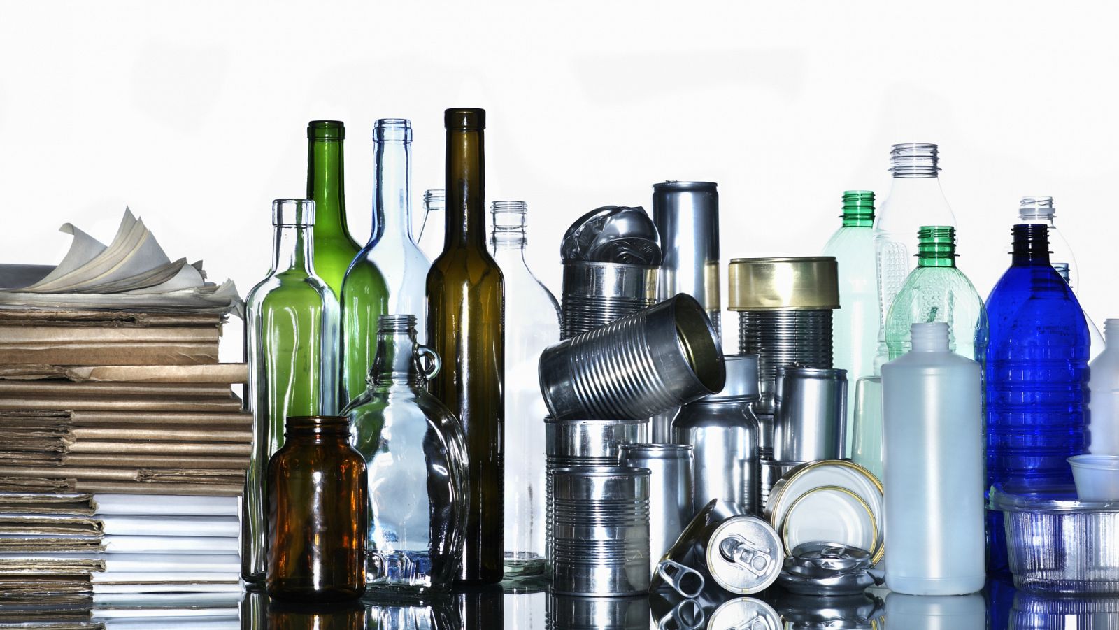 Entre paréntesis - 'La basura es un tesoro' de Luisa Pérez, Premio Ecovidrio - Escuchar ahora