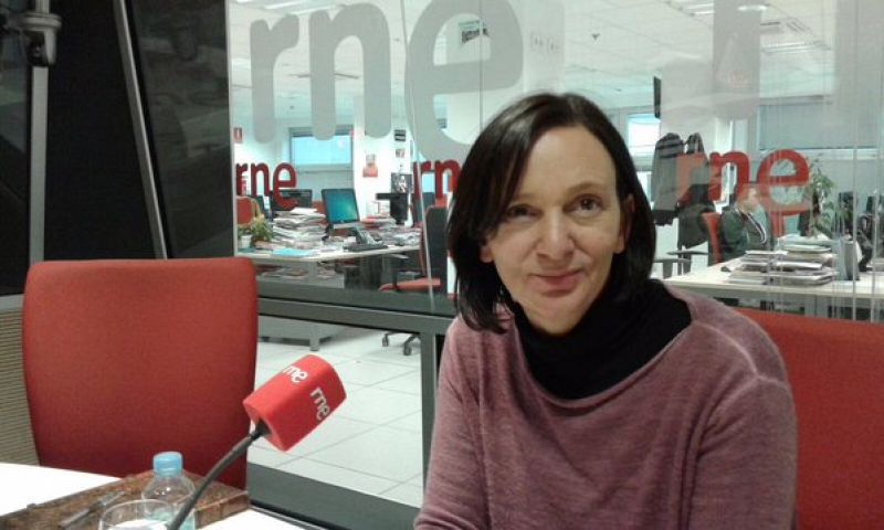 24 horas - Carolina Bescansa (Podemos): "Si incumplimos, nos someteremos al criterio de la gente" - 01/12/15 - Escuchar ahora