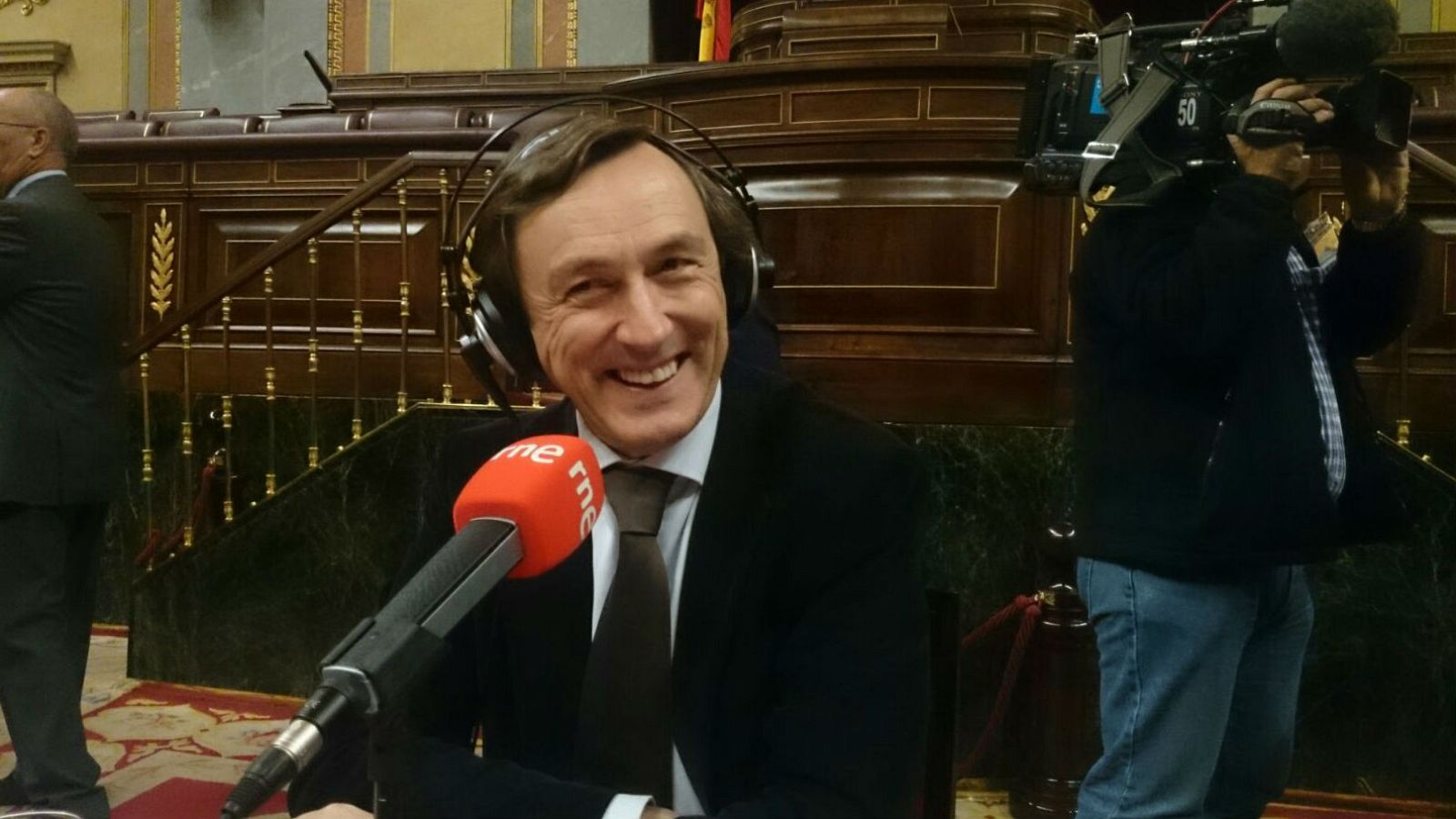  Las mañanas de RNE - Rafael Hernando: "Me gustaría seguir siendo portavoz del PP" - Escuchar ahora 