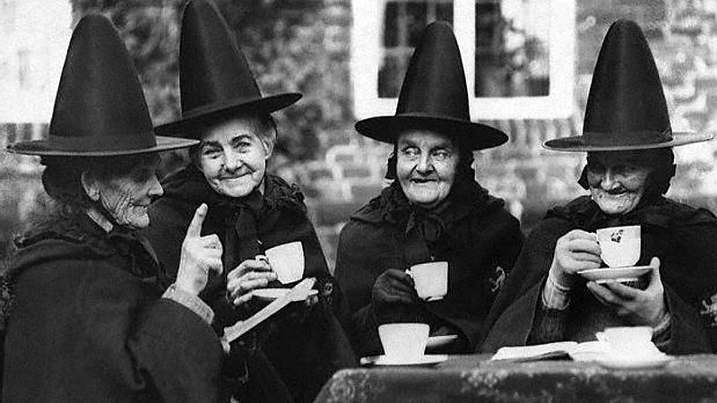  Espacio en blanco - Aprendiz de brujo - 06/12/15 - escuchar ahora 