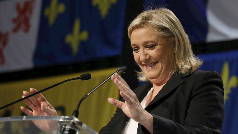 Victoria aplastante de los ultranacionalistas de Marine Le Pen en las regionales - Escuchar ahora