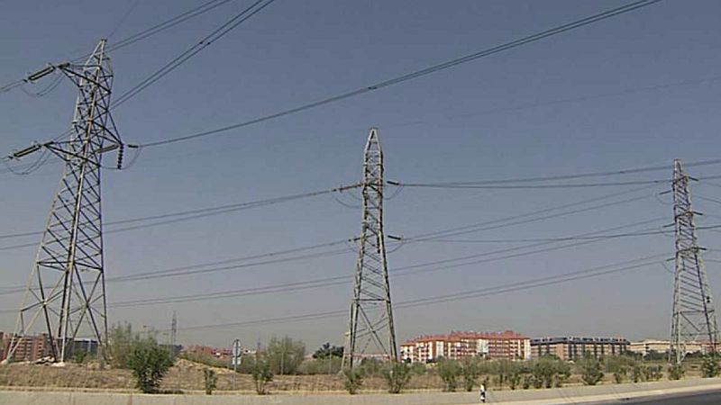 Las mañanas de RNE - La luz y el gas bajarán el 1 de enero - Escuchar ahora