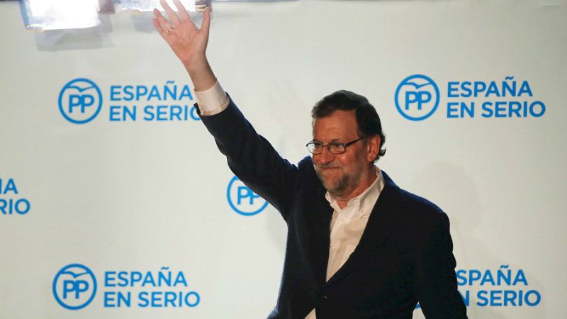 Boletines RNE - Elecciones Generales 2015 - Rajoy: "Quien gana las elecciones debe intentar formar gobierno" - Escuchar ahora