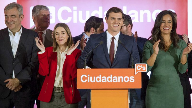 Las mañanas de RNE - Albert Rivera: "El PSOE tiene que abstenerse y permitir que gobierne la lista más votada" - Escuchar ahora
