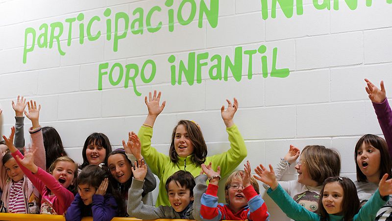 España vuelta y vuelta - España tiene 115 Ciudades Amigas de la Infancia, ¿cuáles son?- Escuchar ahora
