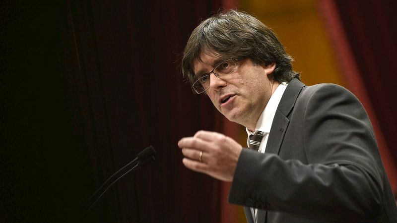 Diario de las 2 - Puigdemont toma posesión de su cargo como president de la Generalitat - Escuchar ahora