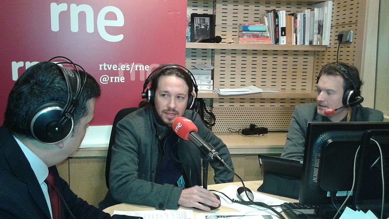 Especial informativo constitución de las Cortes - Pablo Iglesias: "Pedro Sánchez ha pactado con las derechas a cambio de un sillón" - Escuchar ahora