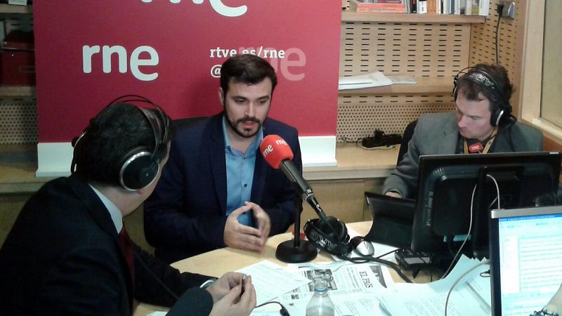 Especial informativo constitución de las Cortes - Alberto Garzón: "Entrar en el grupo mixto sería un error" - Escuchar ahora