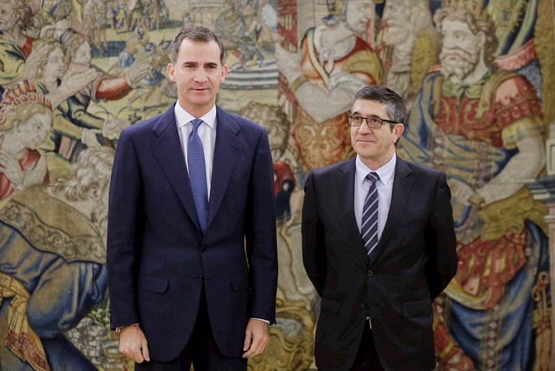 Boletines RNE - Felipe VI recibe a Patxi López, nuevo presidente del Congreso - Escuchar ahora