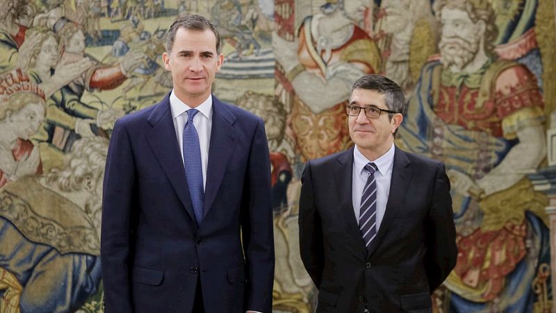 Boletines RNE - Felipe VI se reúne con los presidentes del Congreso y del Senado - Escuchar ahora