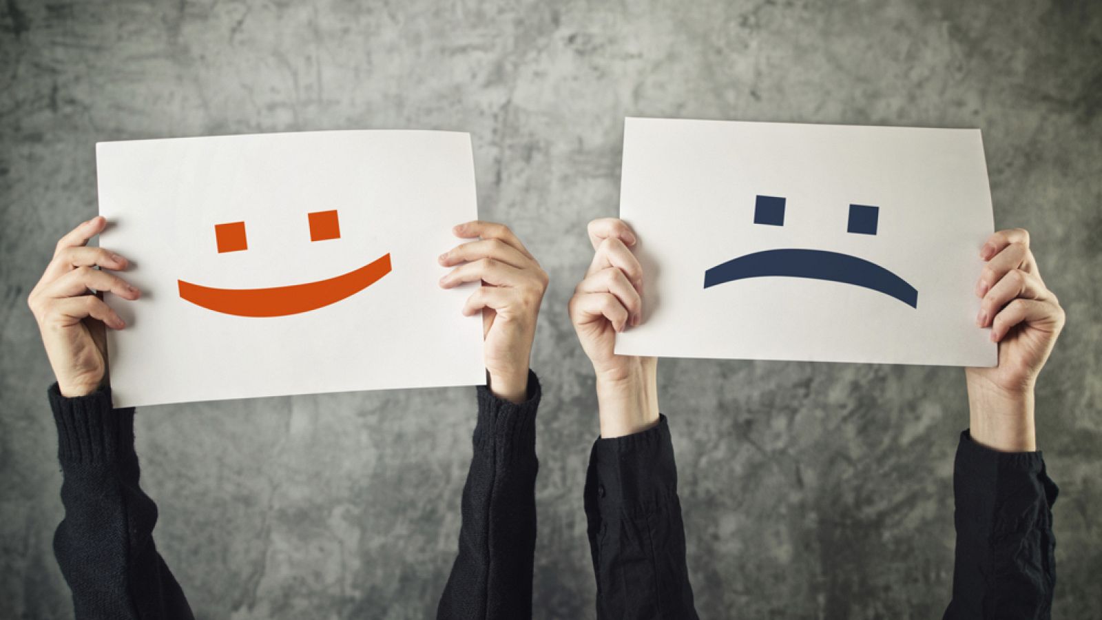 La noche en vela - Tertulia - Emocionario: Primeros auxilios emocionales - Escuchar ahora