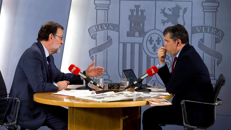 Las mañanas de RNE - Rajoy acusa a Sánchez de querer gobernar con "rupturistas" - Escuchar ahora