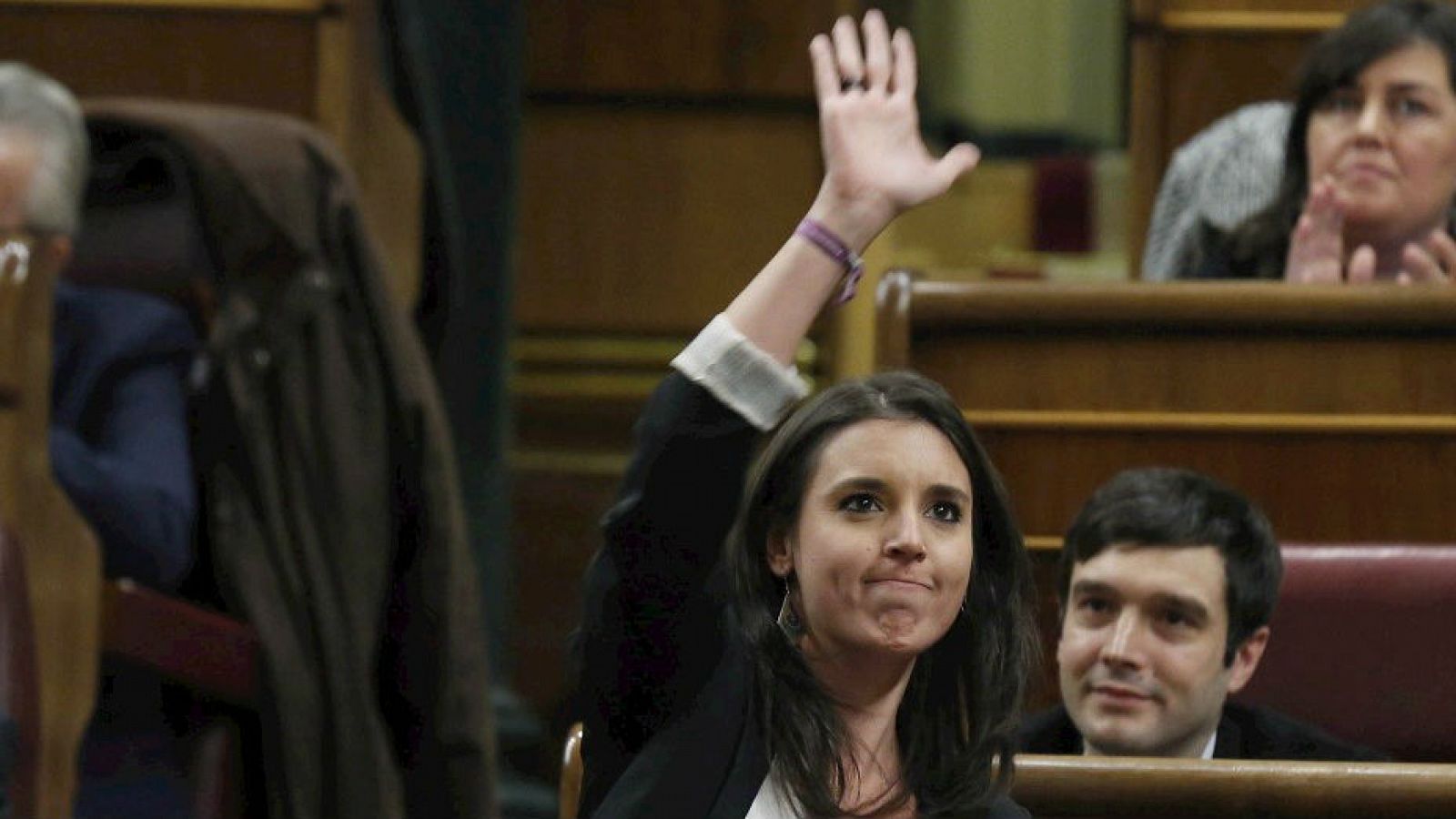 Las mañanas de RNE - Irene Montero, portavoz adjunta del grupo parlamentario de Podemos, En Comú Podem y En Marea: "En el PSOE reina la confusión" - Escuchar ahora 