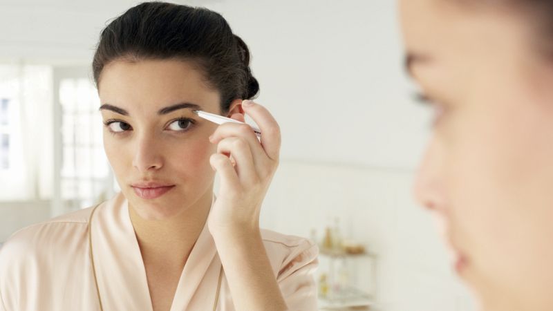 Esto me suena. Las tardes del Ciudadano García - Talleres de maquillaje para enfermos de oncología