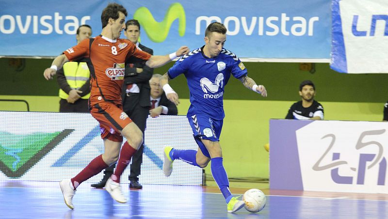 Tablero Deportivo - Homenaje en Torrejón a los campeones de fútbol sala - Escuchar ahora 