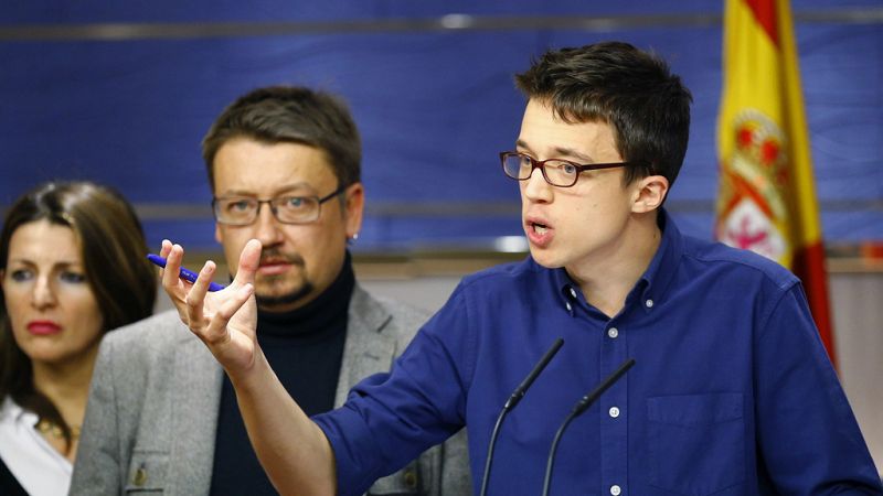 Boletines RNE - Podemos se levanta de la mesa de negociación con el PSOE - Escuchar ahora