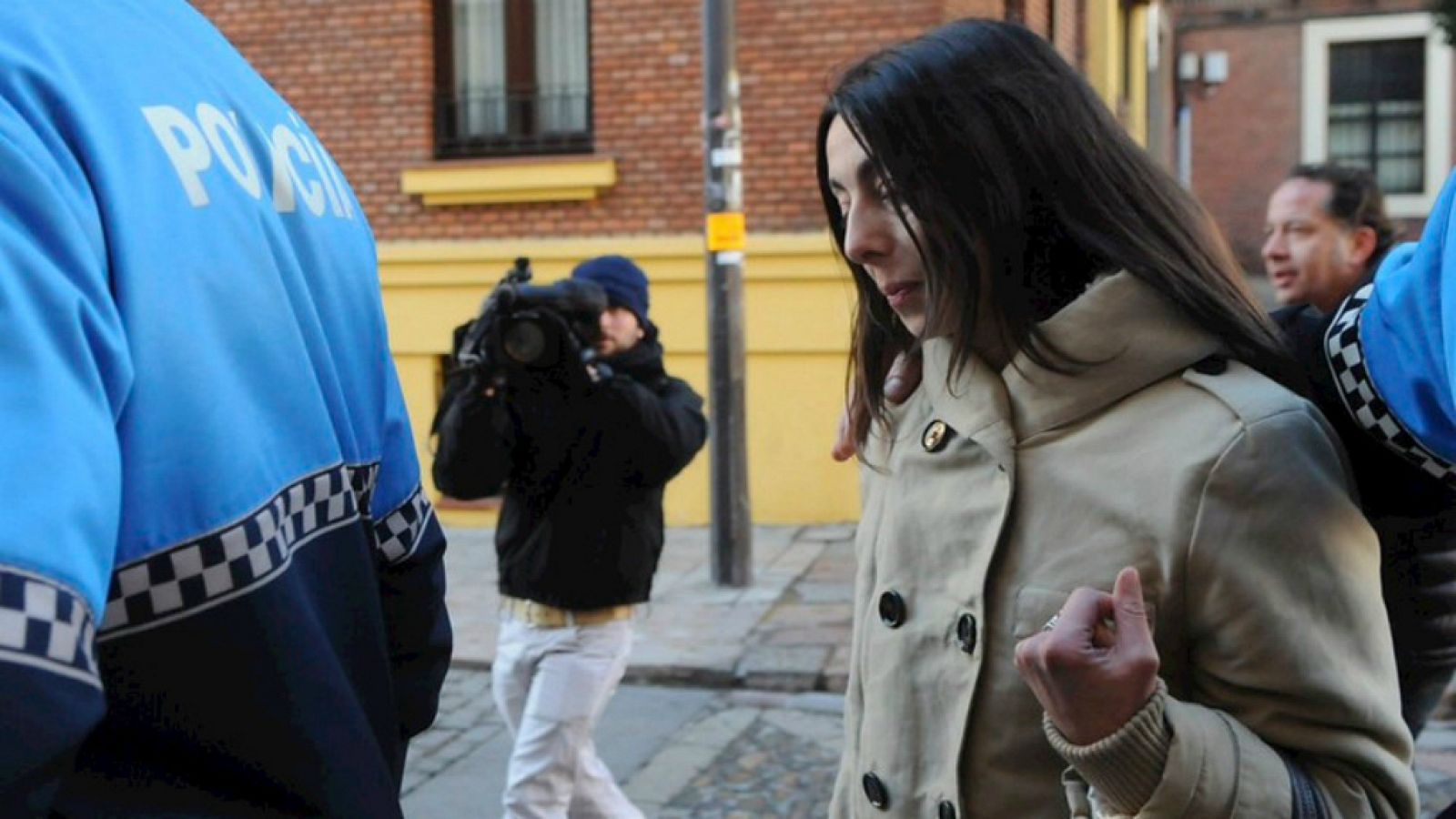 Boletines RNE - Raquel Gago no entrará de momento en prisión - Escuchar ahora