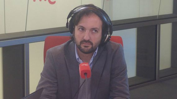 Las mañanas de RNE con Alfredo Menéndez