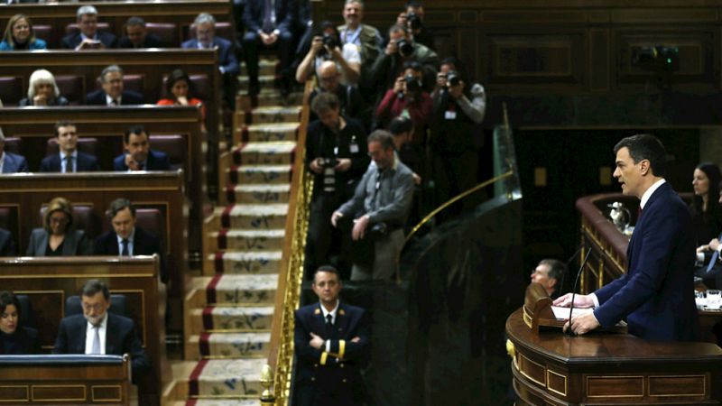 Diario de las 2 - Sánchez reivindica el acuerdo con Rivera y se enfrenta con Rajoy e Iglesias - Escuchar ahora