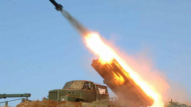 Las mañanas de RNE - Corea del Norte lanza seis misiles de corta distancia, tras las sanciones de la ONU - Escuchar ahora