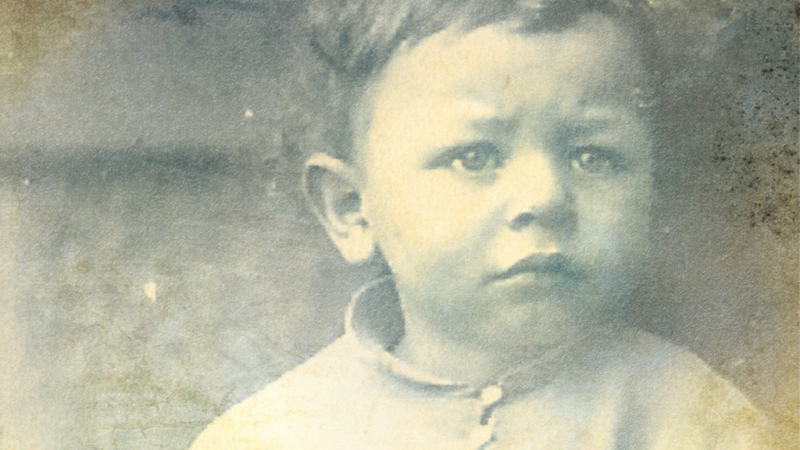  'Mi resiliencia', la dura infancia de un niño en Auschwitz y Mauthausen - Escuchar ahora