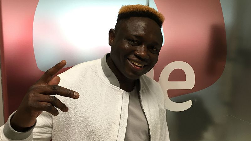 Las mañanas de RNE - Lory Money presenta su libro 'El youtuber que llegó en patera' - Escuchar ahora