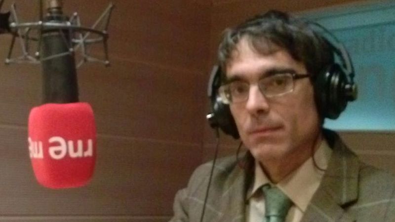 Gente despierta - Jesús Villegas presenta su libro 'El poder amordazado' - Escuchar ahora