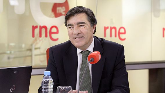 Las mañanas de RNE con Alfredo Menéndez