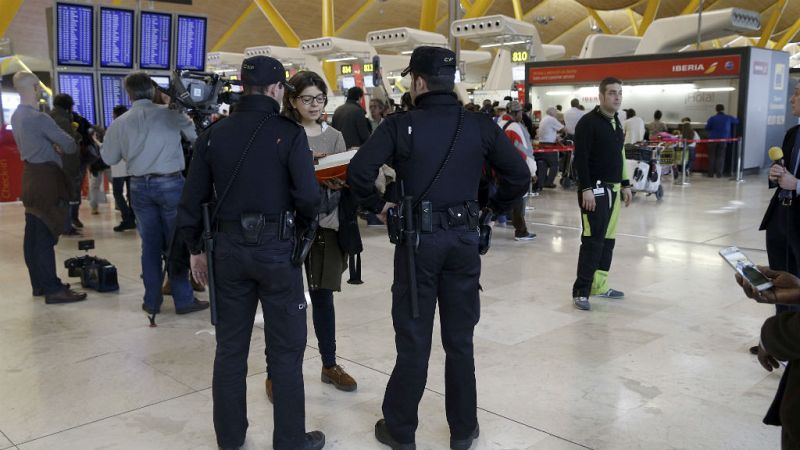 Diario de las 2 - AENA cancela sus operaciones con Bruselas - Escuchar ahora