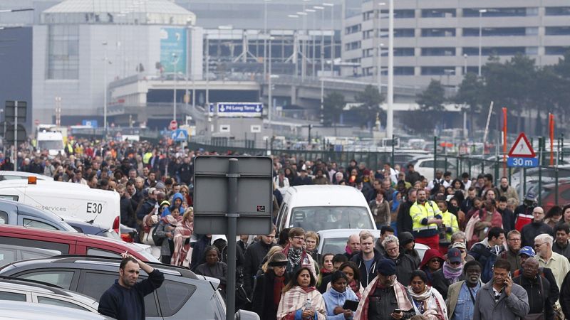 Diario de las 2 - El terrorismo yihadista vuelve a atacar el corazn de Europa - Escuchar ahora