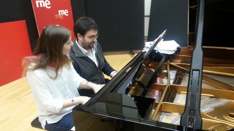 El canto del grillo - Iberian & Klavier: dos pianos para cuatro manos - Escuchar ahora