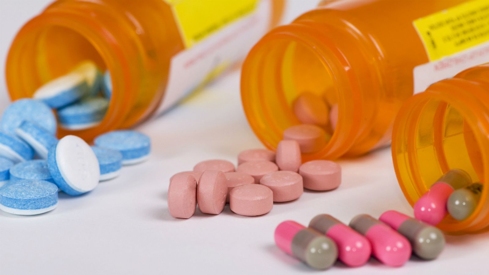 Entre paréntesis - Un acuerdo entre la UE e India puede afectar a la producción de genéricos - Escuchar ahora