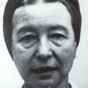 Joyas del archivo sonoro - Joyas del Archivo Sonoro - Con los ojos cerrados: Simone de Beauvoir - Escuchar ahora