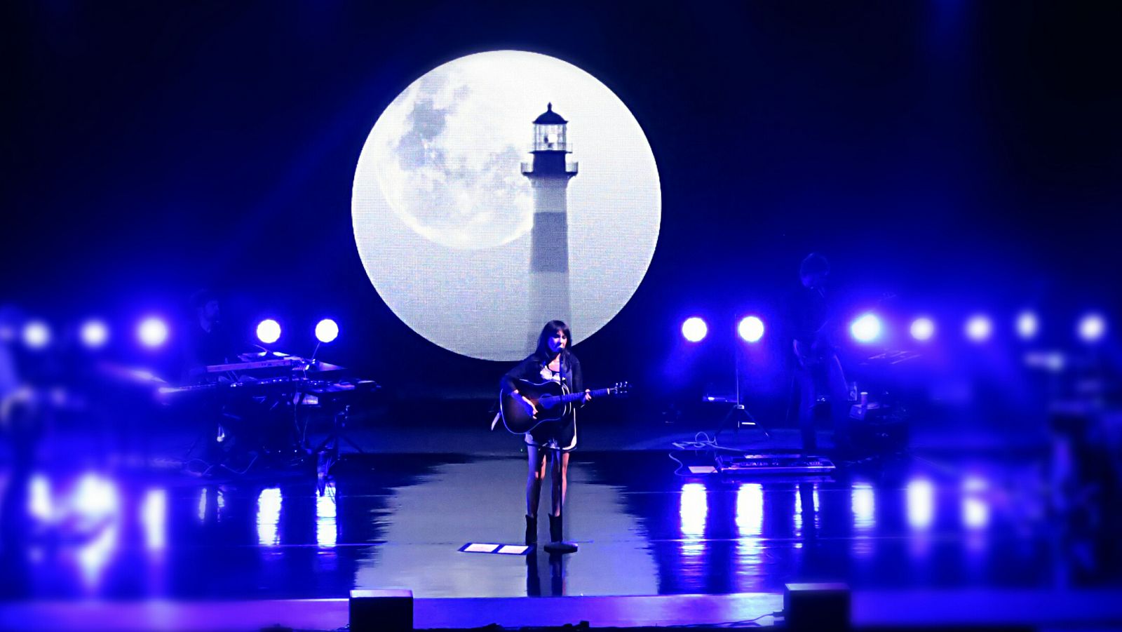 Especiales Radio 3 - #NocturnalTour25 de Amaral empieza en Radio 3 - 28/04/16 - escuchar ahora