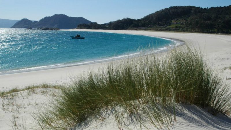 Entre paréntesis - La belleza del Parque Nacional Marítimo-Terrestre de las Islas Atlánticas de Galicia - Escuchar ahora