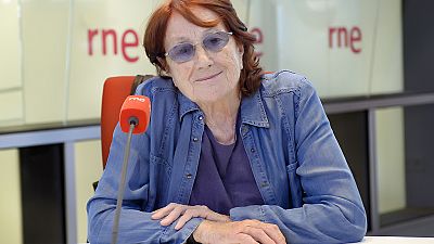 Las mañanas de RNE - Rosa Regás: "No me apetecía escribir mis memorias, pero sí los recuerdos que me vienen a la cabeza" - Escuchar ahora