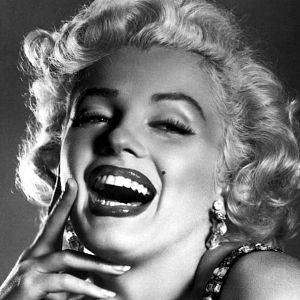 Memoria de delfín - Memoria de delfín - Marilyn Monroe, "una carrocería con motor débil" - Escuchar ahora