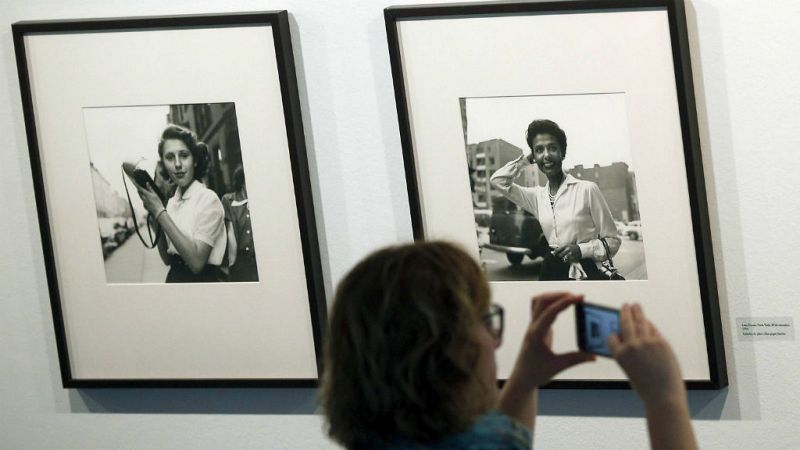  Radio 5 Actualidad - Exposición sobre Vivian Maier en Barcelona - 07/06/16 - Escuchar ahora 