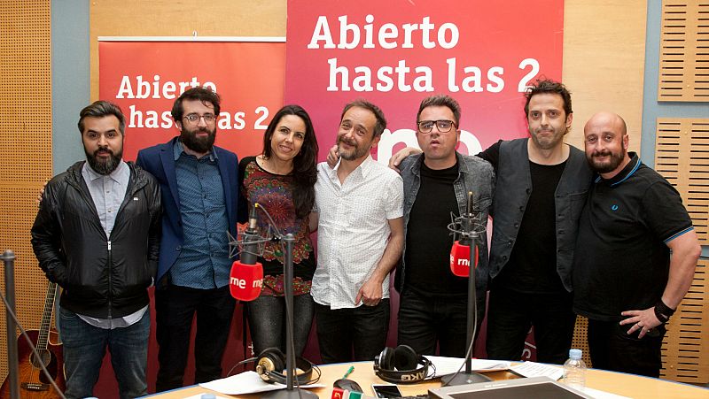  Abierto hasta las 2 - Serrat y el universo Love of Lesbian - 12/06/16 - escuchar ahora