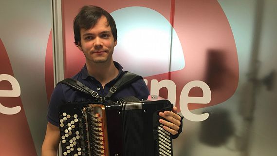 Las mañanas de RNE con Alfredo Menéndez