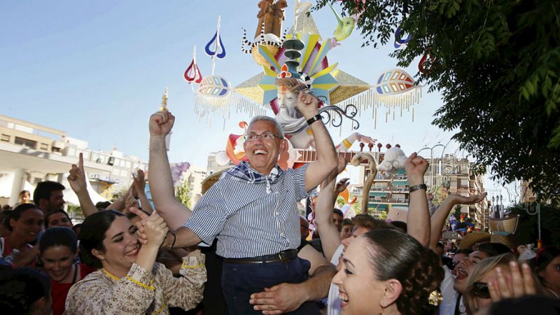 Radio 5 Actualidad - Especial Hogueras de San Juan - Escuchar ahora