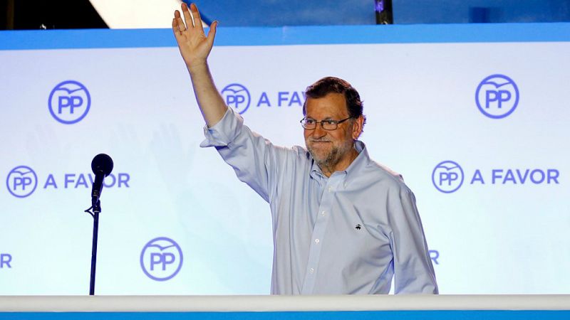 Boletines RNE - El PP gana las elecciones y el PSOE evita el 'sorpasso'